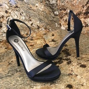 🆕 MICHAEL ANTONIO Black Satin Sandal Heels 6.5
